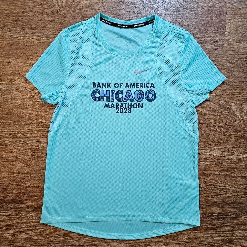 Nike Chicago Marathon 2023 Running T Shirt Mint Green Blue Women's Small S New